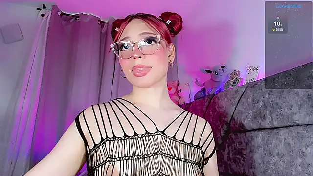 Valentina Alba online show from December 2025 10:48:02 PM