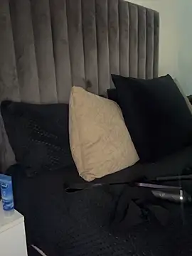 Noha-Sexy online show from October 2025 01:01:02 PM