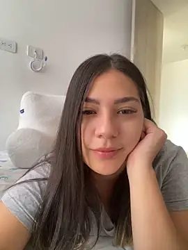 Latina vanessa online show from January 2025 12:54:02 PM