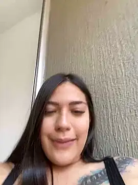 Latina vanessa online show from March 2025 04:56:02 PM