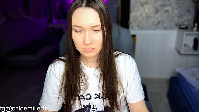 Snapshot of ChloeMillerMeow chatting on January 2025 10:21:01 PM ChloeMillerMeow online show from January 2025 10:21:01 PM