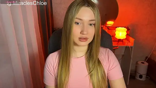 Snapshot of ChloeMillerMeow chatting on June 2026 07:23:01 PM ChloeMillerMeow online show from June 2026 07:23:01 PM