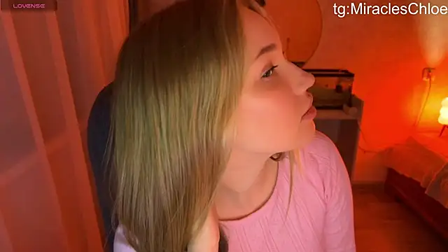 Snapshot of ChloeMillerMeow chatting on July 2026 06:45:01 PM ChloeMillerMeow online show from July 2026 06:45:01 PM