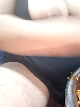 Rozittaa online show from October 2025 02:50:01 PM