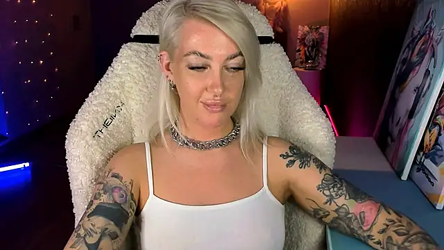 tykioty Miley online show from May 2026 01:49:02 PM