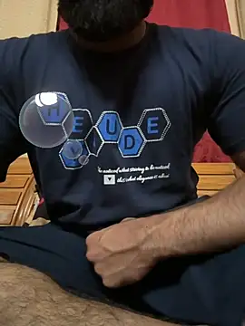 Snapshot of mrtoy121 chatting on June 2026 05:45:01 PM mrtoy121 online show from June 2026 05:45:01 PM