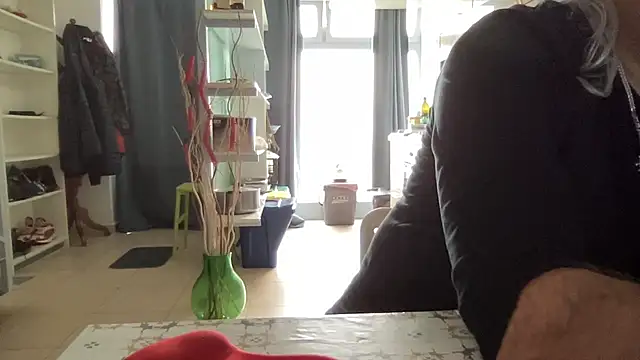 EroticVenetian online show from March 2025 12:28:01 PM