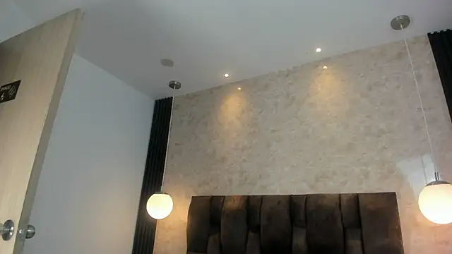 keyla  ross online show from January 2025 08:11:01 PM