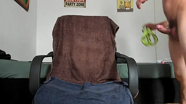 TristanWoods online show from February 2025 04:58:02 PM