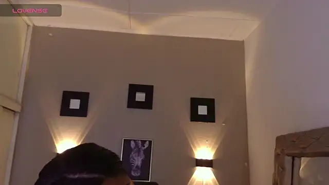 ashley Tompson1 online show from March 2025 12:40:02 PM