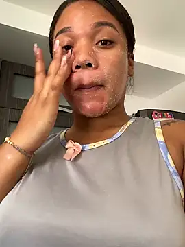 ashley Tompson1 online show from March 2025 04:24:01 PM