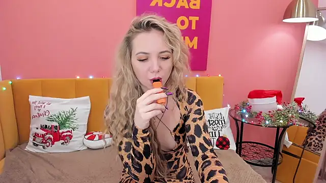 Snapshot of EvaMoran chatting on January 2025 05:10:01 AM EvaMoran online show from January 2025 05:10:01 AM