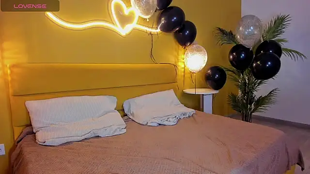 Snapshot of EvaMoran chatting on January 2025 05:16:01 AM EvaMoran online show from January 2025 05:16:01 AM