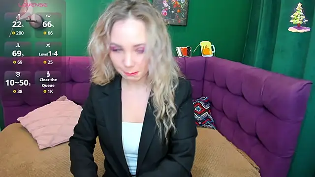 Snapshot of EvaMoran chatting on September 2025 01:31:02 AM EvaMoran online show from September 2025 01:31:02 AM