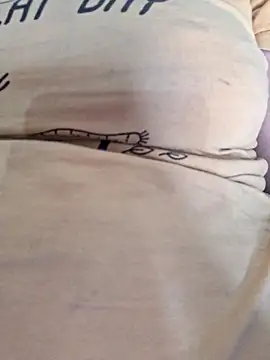 Priya Bong online show from March 2026 04:07:02 AM