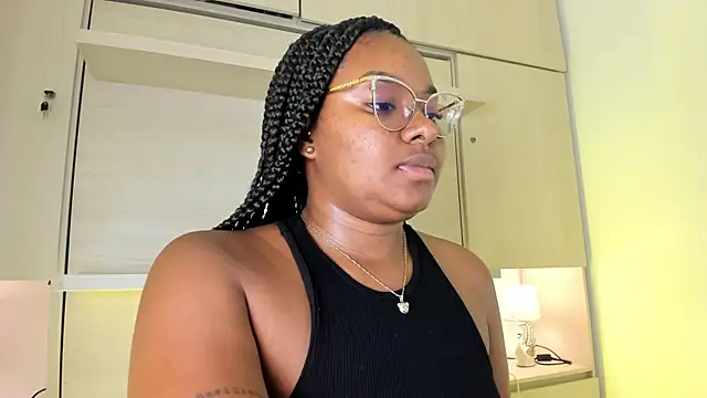 Snapshot of tamaraa_smiith chatting on May 2026 08:16:02 PM tamaraa smiith online show from May 2026 08:16:02 PM