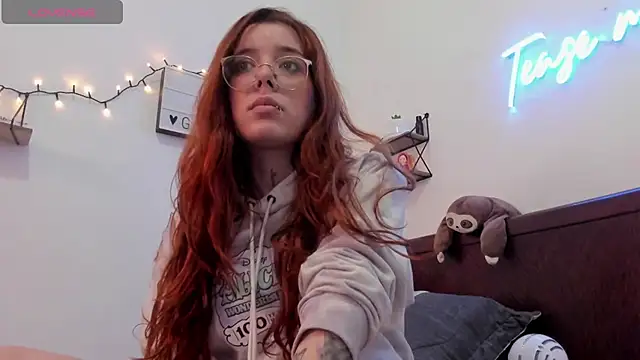 Manuela monroe online show from February 2026 12:58:02 AM