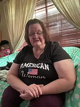 Snapshot of Bayou_Woman68 chatting on June 2026 08:52:02 PM Bayou Woman68 online show from June 2026 08:52:02 PM