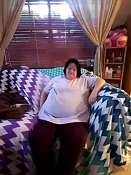 Snapshot of Bayou_Woman68 chatting on July 2026 11:53:02 PM Bayou Woman68 online show from July 2026 11:53:02 PM