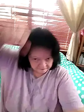 Snapshot of Bayou_Woman68 chatting on July 2026 04:01:01 PM Bayou Woman68 online show from July 2026 04:01:01 PM