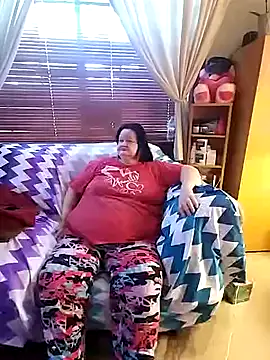 Snapshot of Bayou_Woman68 chatting on July 2026 01:10:02 PM Bayou Woman68 online show from July 2026 01:10:02 PM