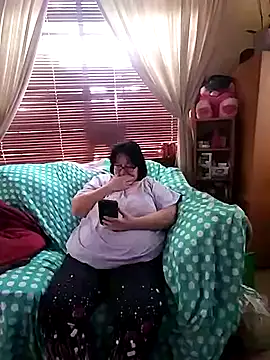 Snapshot of Bayou_Woman68 chatting on July 2026 07:02:02 PM Bayou Woman68 online show from July 2026 07:02:02 PM