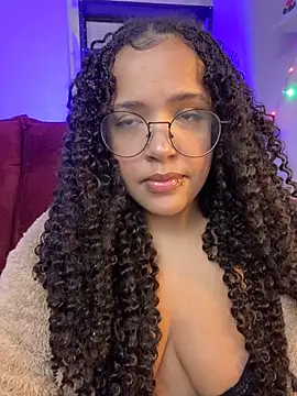 Snapshot of 99_Lilith chatting on June 2026 11:51:02 PM 99 Lilith online show from June 2026 11:51:02 PM