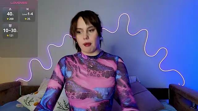 Aisha Riley online show from February 2025 04:15:01 PM