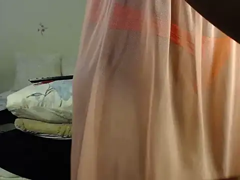 DarkBerry8 online show from November 2025 06:29:01 PM