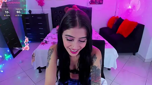 Melanny lopez18 online show from November 2025 08:22:01 PM