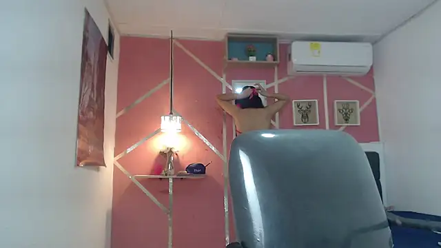 emy 0 online show from February 2025 03:25:01 AM