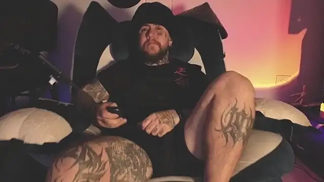 Ash gusbig online show from March 2026 03:33:02 AM