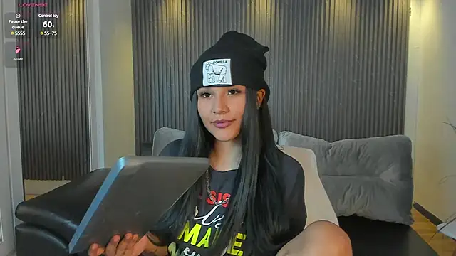 ArigyGomez online show from January 2025 04:04:01 PM