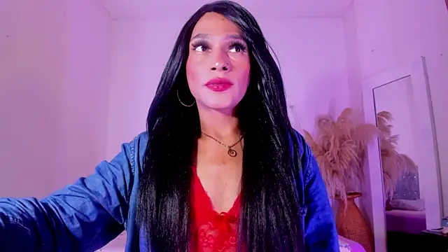 carolinemiller7 online show from October 2025 05:10:01 AM