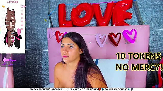 AriannaLewiis online show from February 2025 10:58:01 PM