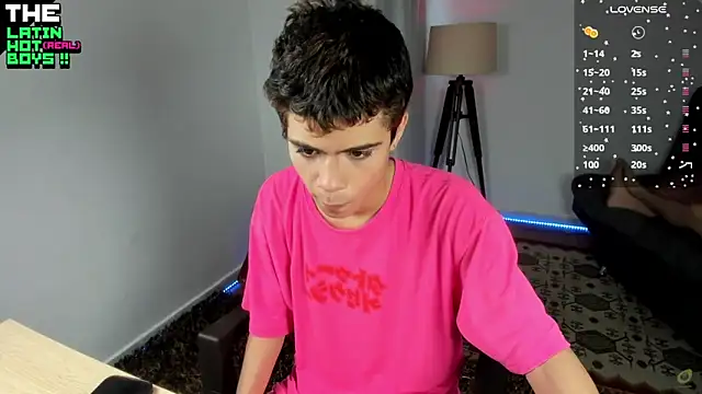 MyLatinHotBoys online show from December 2024 04:49:02 PM