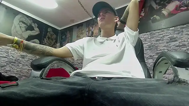 FrannBoy online show from March 2025 11:25:01 PM