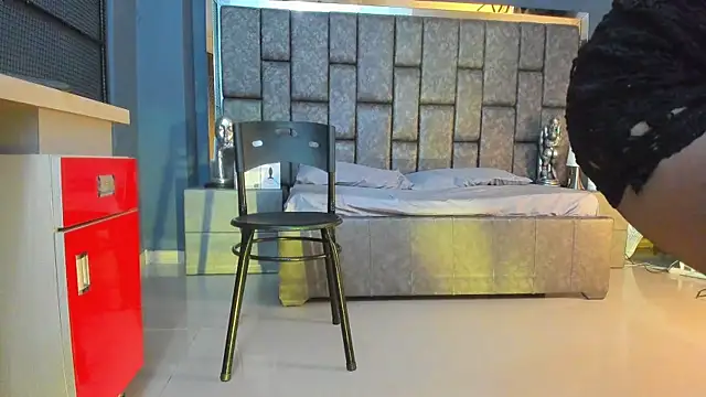 Snapshot of Matureyulyet chatting on October 2025 08:06:02 PM Matureyulyet online show from October 2025 08:06:02 PM