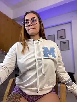 Miss-Abbii online show from February 2025 11:16:01 PM