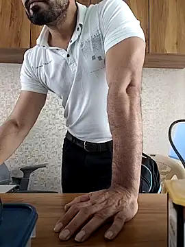 indianguy89 online show from February 2026 05:59:01 AM