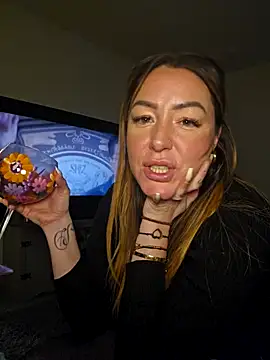 Britishbella online show from January 2025 03:13:01 AM