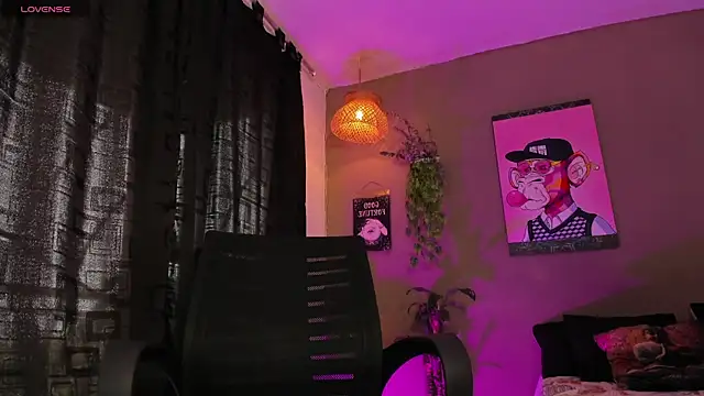 GinebraaFox  online show from November 2025 12:59:02 PM