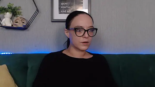 Snapshot of IzabelllNoir chatting on January 2025 11:52:01 AM IzabelllNoir online show from January 2025 11:52:01 AM