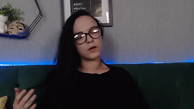 Snapshot of IzabelllNoir chatting on January 2025 09:03:01 AM IzabelllNoir online show from January 2025 09:03:01 AM