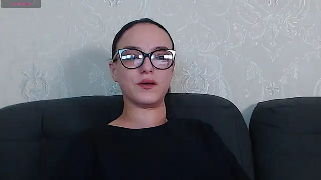 Snapshot of IzabelllNoir chatting on March 2025 12:44:02 PM IzabelllNoir online show from March 2025 12:44:02 PM