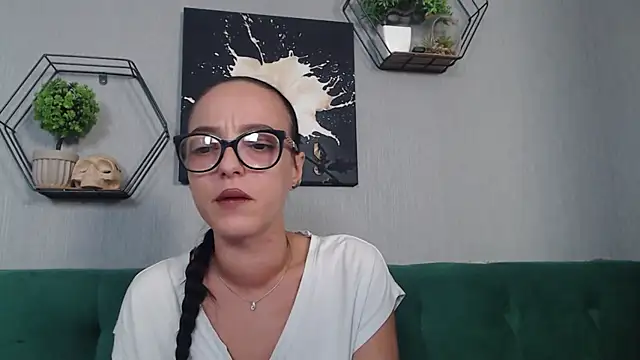 Snapshot of IzabelllNoir chatting on September 2025 11:03:01 AM IzabelllNoir online show from September 2025 11:03:01 AM