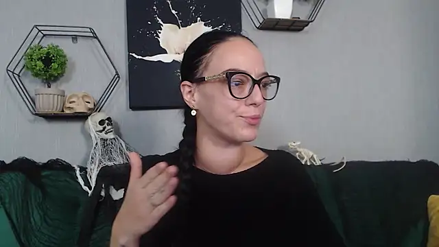 Snapshot of IzabelllNoir chatting on October 2025 11:22:02 AM IzabelllNoir online show from October 2025 11:22:02 AM