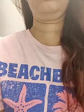 Brown Maxi online show from March 2026 06:53:01 PM