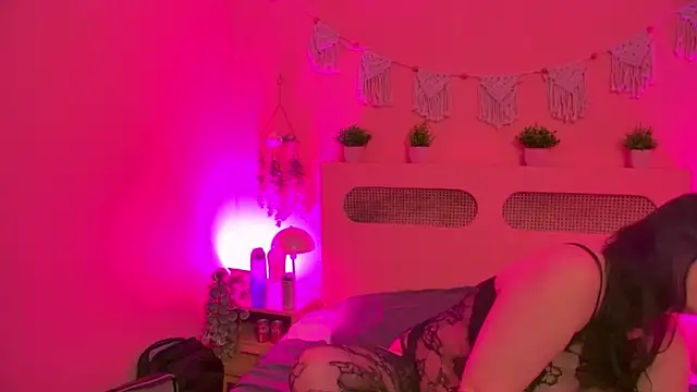 Snapshot of TerezaBlackwood chatting on April 2026 07:43:01 PM TerezaBlackwood online show from April 2026 07:43:01 PM