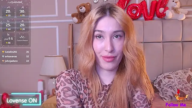 Snapshot of SerenaBennet chatting on February 2025 08:30:02 PM SerenaBennet online show from February 2025 08:30:02 PM
